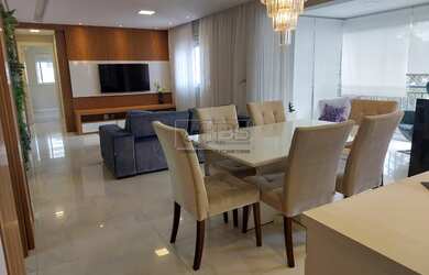 Imagem: O apartamento possui 3 Dormitórios, 3 Suítes, 5 Banheiros