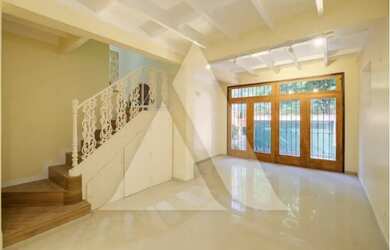 Imagem 4: Casa com 4 dorms sendo 3 suítes 2 vagas 240m² para alugar, por R$19.000,00/mês