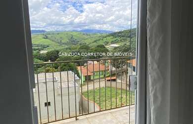 Imagem: A casa possui 2 Dormitórios, 2 Suítes, 1 Banheiro, 2 Vagas