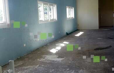 Imagem 6: GALPÃO COMERCIAL PARA VENDA OU LOCAÇÃO / ZONA MISTA EM ARUJÁ/SP