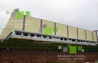 Imagem: O depósito possui 5 Banheiros, 19 Vagas na garagem, 3.980m²