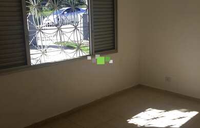 Imagem 16: ACONCHEGANTE CASA COM POMAR À VENDA NO CONDOMÍNIO ARUJAZINHO I II III