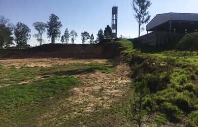 Imagem: O terreno possui 30.000m² de Área Privada e está localizado