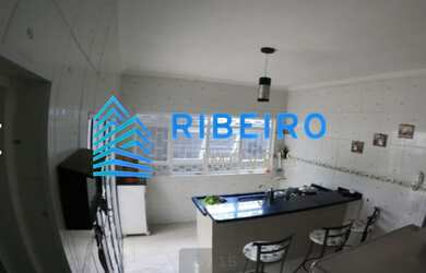 Imagem: A casa possui 2 Dormitórios, 2 Banheiros, 1 Vaga na garagem