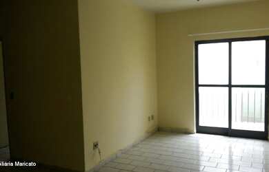 Imagem: O apartamento possui 3 Dormitórios, 1 Suíte, 2 Banheiros