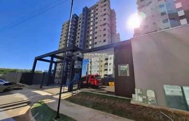 Imagem: O apartamento possui 1 Dormitório, 1 Banheiro, 1 Vaga na garagem