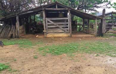 Imagem 13: FAZENDA RURAL em BURITIS - MG, CENTRO