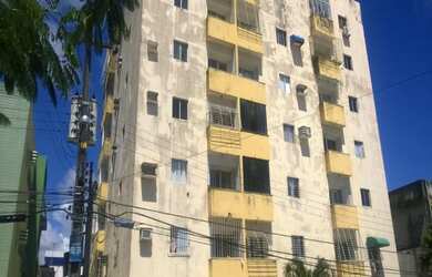 Imagem: A kitnet possui 1 Dormitório, 1 Banheiro, 1 Vaga na garagem