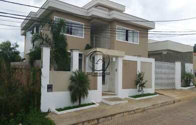 Imagem: A casa em condomínio possui 6 Dormitórios, 6 Suítes, 8 Banheiros