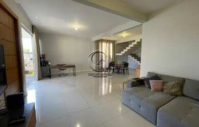 Imagem: A casa em condomínio possui 2 Dormitórios, 1 Suíte, 3 Banheiros