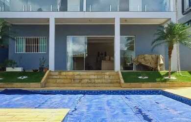 Imagem: A casa em condomínio possui 3 Dormitórios, 1 Suíte, 3 Banheiros