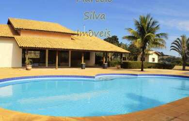 Imagem: A casa em condomínio possui 2 Dormitórios, 1 Banheiro, 2 Vagas