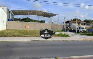 Imagem: O terreno possui 250m² de Área Privada e está localizado