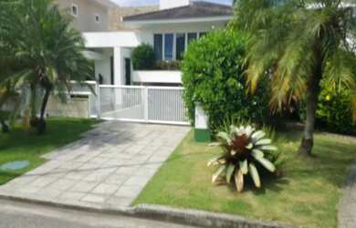 Imagem 6: VENDA CASA CRYSTAL LAKE. Piscina, Churrasqueira, Varandae660m² de Área...