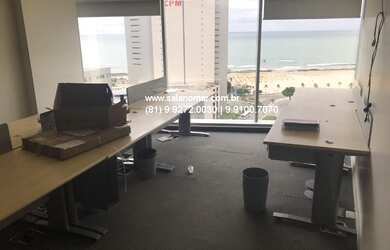 Imagem: A sala comercial possui 202m² de Área Privada e está localizado