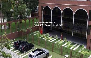 Imagem: A sala comercial possui 8 Vagas na garagem, 160m² de Área