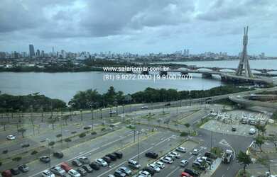 Imagem: A sala comercial possui 1 Banheiro, 1 Vaga na garagem e 30m²