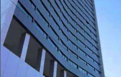 Imagem: A sala comercial possui 1 Banheiro, 1 Vaga na garagem, 32m²