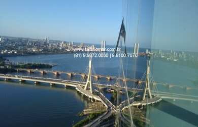 Imagem: A sala comercial possui 1 Banheiro, 4 Vagas na garagem, 160m²