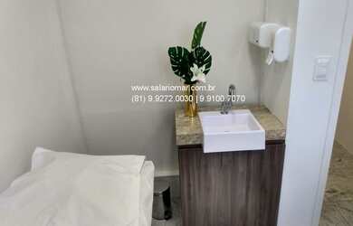 Imagem 2: Aluguel de Sala Comercial de Alto Padrão no Empresarial Rio Mar Trade...