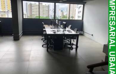 Imagem: A sala comercial possui 1 Banheiro, 2 Vagas na garagem, 99m²
