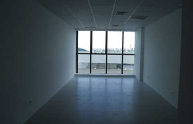 Imagem 3: Sala comercial para locação no Pina, Recife-PE 1 sala, 1 banheiro, 1...