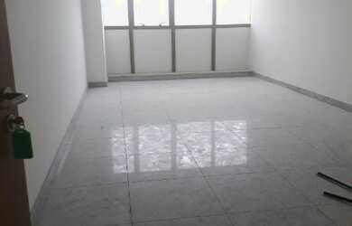 Imagem 3: Sala Comercial de Alto Padrão no Empresarial Rio Mar Trade Center, 1...