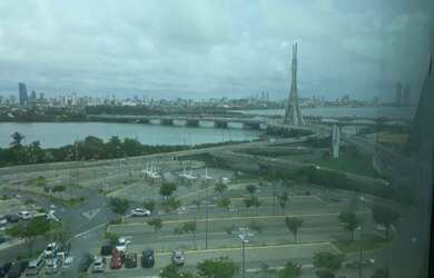 Imagem: A sala comercial possui 1 Banheiro, 1 Vaga na garagem, 30m²