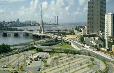 Imagem: A sala comercial possui 1 Banheiro, 1 Vaga na garagem, 30m²