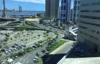 Imagem: A sala comercial possui 1 Banheiro, 1 Vaga na garagem e 37m²