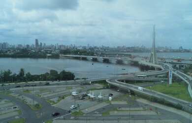 Imagem: Sala Comercial de Luxo no Empresarial Rio Mar Trade Center