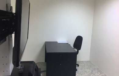 Imagem: A sala comercial possui 1 Banheiro, 1 Vaga na garagem, 44m²