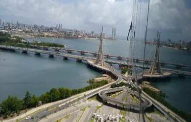 Imagem: A sala comercial possui 1 Banheiro, 1 Vaga na garagem, 36m²