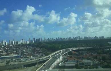 Imagem: A sala comercial possui 1 Banheiro, 1 Vaga na garagem, 30m²