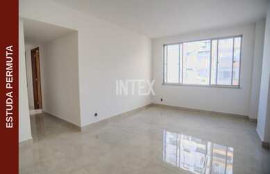 Imagem: O apartamento possui 2 Dormitórios, 1 Suíte, 2 Banheiros