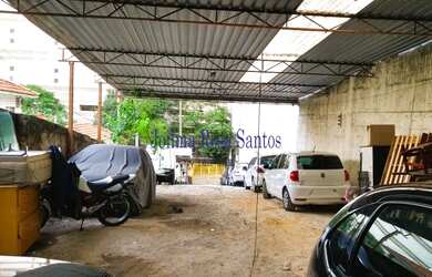 Imagem: O terreno possui 427m² de Área Privada e está localizado