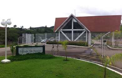 Imagem: O terreno possui 1.000m² de Área Privada e está localizado