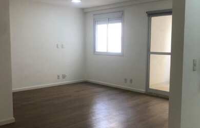 Imagem: O apartamento possui 2 Dormitórios, 1 Suíte, 2 Banheiros