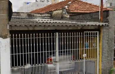 Imagem: O terreno possui 450m² de Área e está localizado em Vila