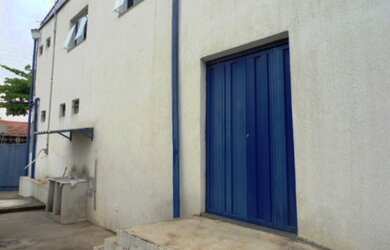 Imagem: O depósito possui 5 Banheiros, 1.261m² de Área Privada e