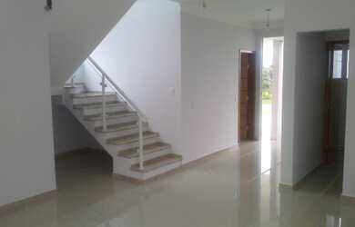 Imagem 5: 3 dormitórios, 3 suíte, 5 banheiro, 2 vagas na garagem, 280M² de Área...