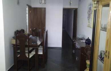 Imagem: A casa possui 3 Dormitórios, 1 Suíte, 3 Banheiros, 2 Vagas