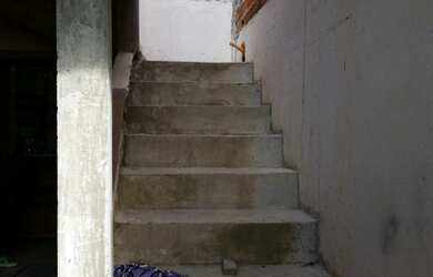 Imagem: A casa possui 2 Dormitórios, 3 Banheiros, 2 Vagas na garagem