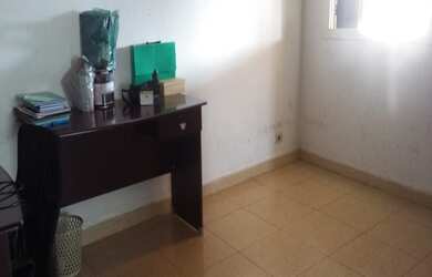 Imagem: A casa possui 4 Dormitórios, 1 Suíte, 3 Banheiros, 2 Vagas