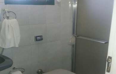 Imagem: A casa possui 3 Dormitórios, 1 Suíte, 2 Banheiros, 1 Vaga