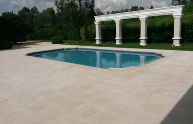 Imagem 14: Terras de São José II. Piscina, 8 Vagas na garageme5 Dormitórios