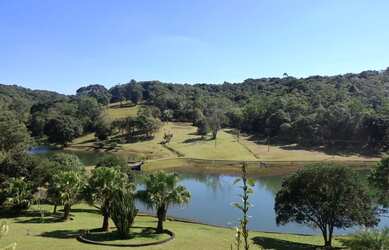 Imagem: A fazenda possui 14 Dormitórios, 14 Banheiros, 610.000m² de