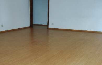 Imagem: O apartamento possui 4 Dormitórios, 2 Banheiros, 1 Vaga na