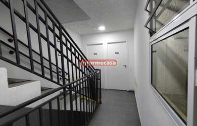 Imagem: O terreno à venda possui 2 Dormitórios, 1 Banheiro, 1 Vaga