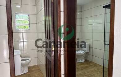 Imagem 15: Casa para locação no Centro Histórico de Cananéia-SP 3 quartos, 130m²